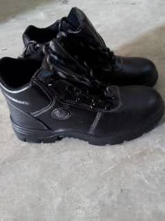 safety shoes bata