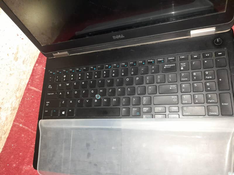 Dell laptop core i5 5th generation latitude e5570  memory 8/256 2