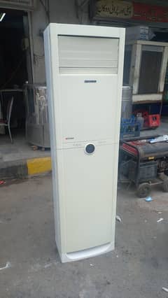 kenwood 2ton cabinet non inverter in genuine condition/floor ac