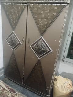 wardrobe