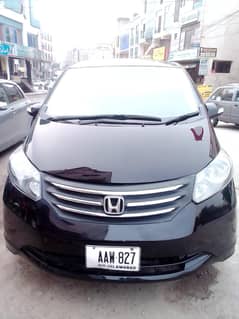 Honda Freed 2011/16  Islamabad number