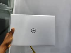 Dell Inspiron Core i7 12th Gen 16 GB / 512 GB