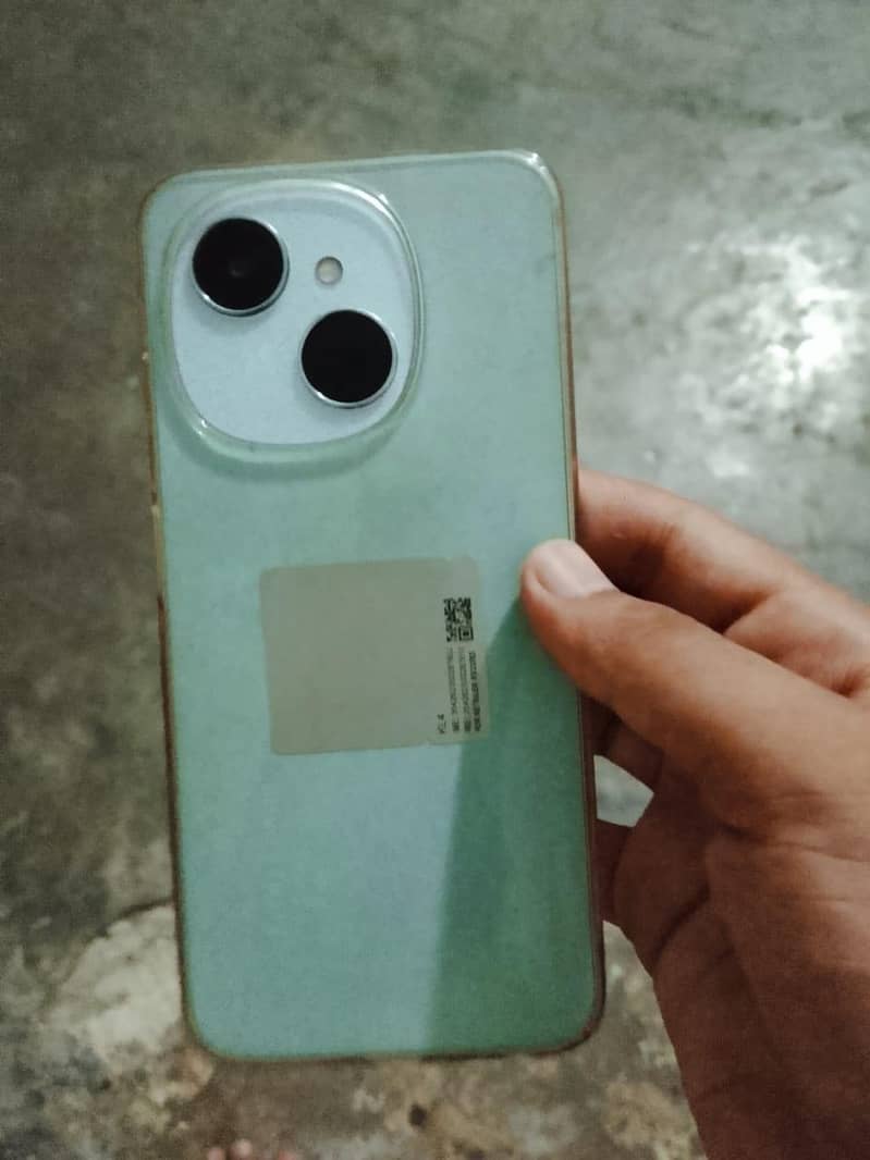 Tecno spark go 1 (KL4)10/10 condition used 4 days full fresh 3