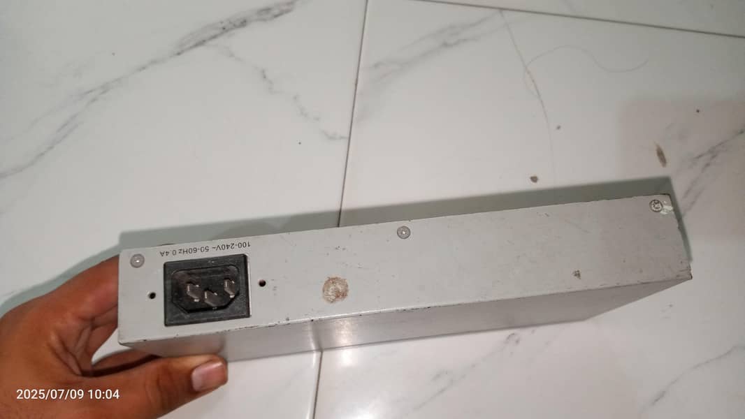 Allied Telesis AT-FS709FC  8 port 10/100 Mbps fast Ethernet switch 2