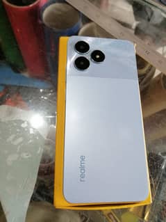realme note 50.4/64  with box