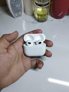 Apple Airpods 3 (3rd generation)