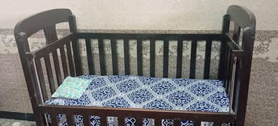 wodden Baby cot