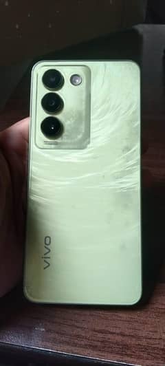 8+8gb 256gb 5 months warranty condition 10by10 box charger sb kuch ha