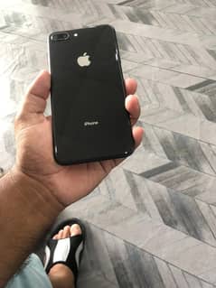 iPhone 8 plus 128/GB non PTA JV