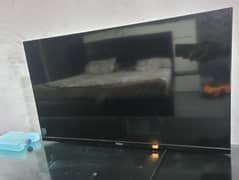 32"