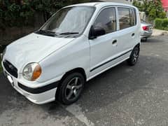 SANTRO 2002 IN MINT CONDITION 90%  GENUINE PAINT  ( 2PCS) TOUCHED ONLY