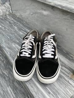 Old skool Vans in good condition