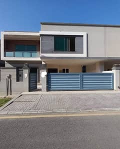 WEST OPEN SEMI FURNISHED BRAND NEW HOUSE 5 BED DD AVAILABLE FOR SALE