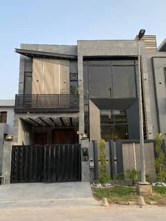 Near to Park 5 Marla House available for sale in Royal Orchard if you hurry