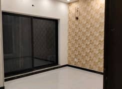 Bahria Town - Sector C 10 Marla House Up For sale