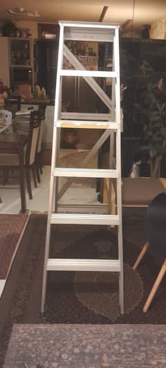 ACORP Aluminium Ladder – Strong, Safe & Lightweight