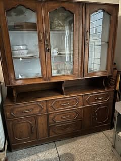 Showcase and dressing table
