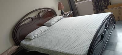 bedroom set for sale
