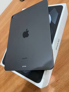 Apple iPad Air 5th Generation M1 chip. 256GB
