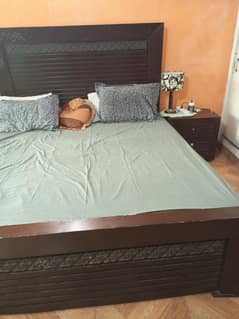 king size bed