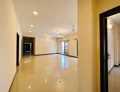 In Askari 5 - Sector J 2600 Square Feet Flat For sale