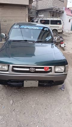 Toyota hilux 2002  150860km  inner all body original non accident