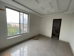 Rent The Ideally Located Flat For An Incredible Price Of Pkr Rs. 35000