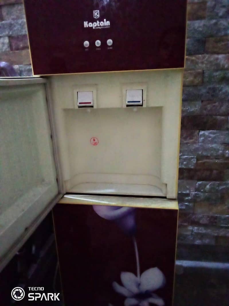 dispenser perfect condition 1