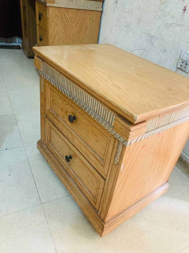 bed with side tables 1