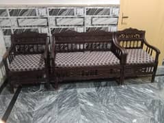 Total 4 seater