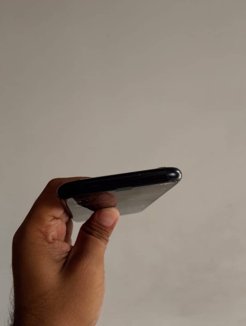 Iphone xR Exchange also possible 6
