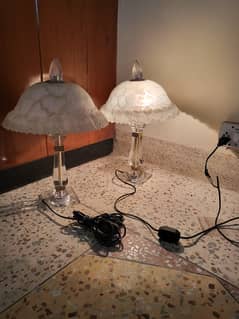 pair of crystal lamps. good quality affordable rate