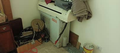 acson 2 ton gas stored