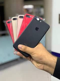 *íPhone 7 Plus*  *32Gb/Rs12000* *128Gb/ Rs15000* *256Gb/ Rs20000/*