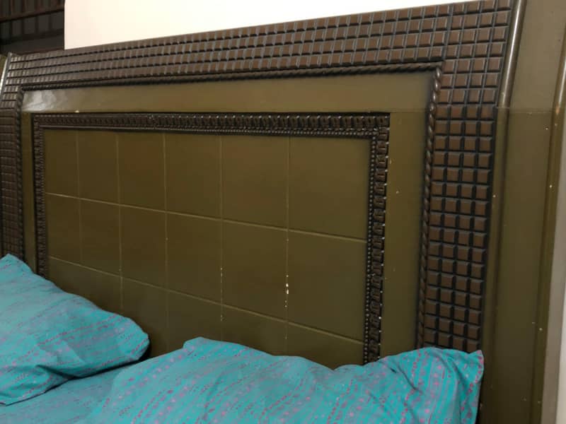With dressing and side tables full set with spring mattress 1