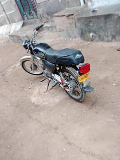 bike 70cc Karachi number