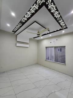 5 Marla Slightly Used House For Sale In Lake City Sector M7B