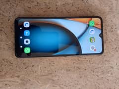 Redmi A3 wblck 4/128 with box