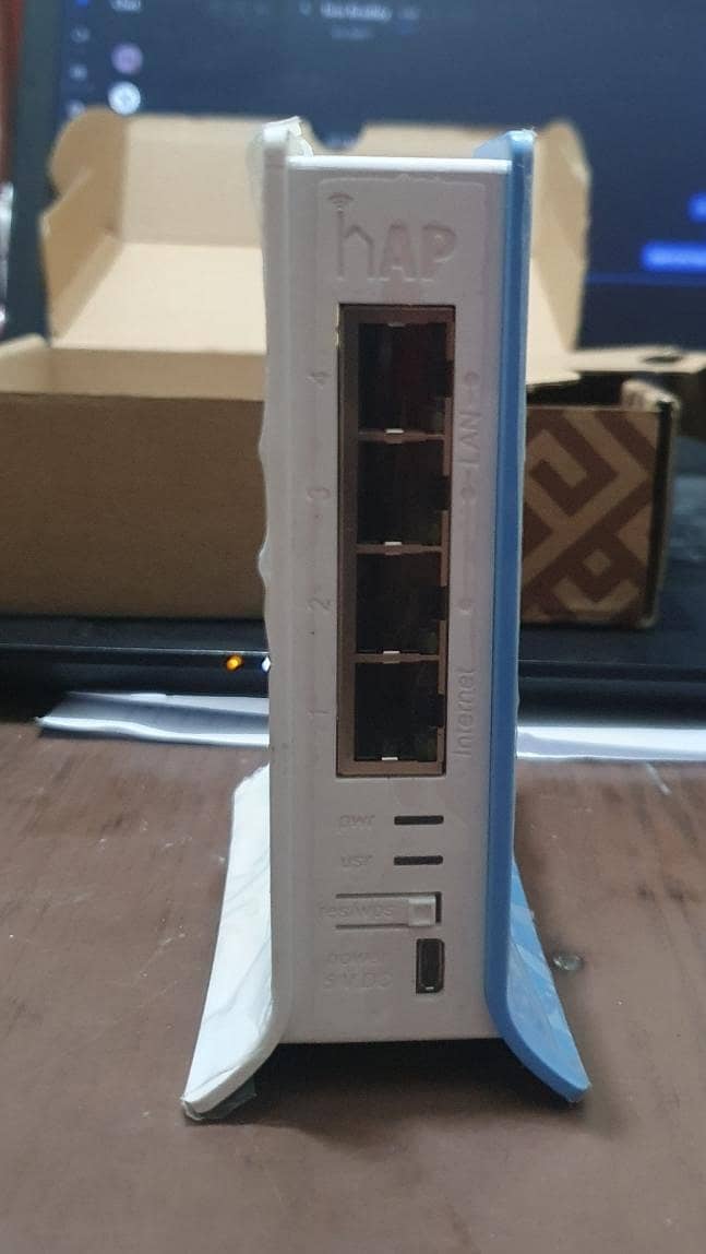 MikroTik RB941-2nD-TC hAP Lite 2
