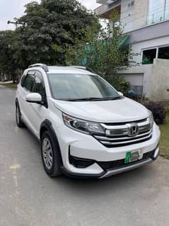 Honda BRV neat and clean.