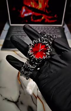FROZEN CLAW WATCH