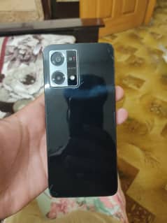 F21 pro 8/128GB