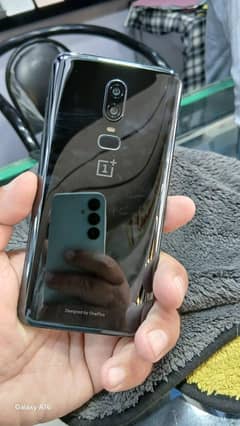 OnePlus 6  /8ram 128rom