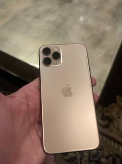 i phone 11 pro 10/10 condition