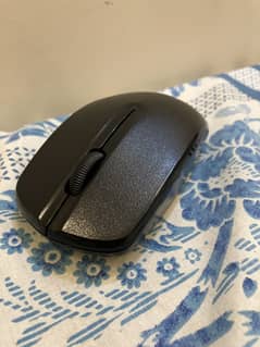 Black Wireless Mouse