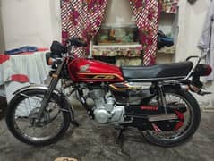 Honda 125 SE Good looking bike