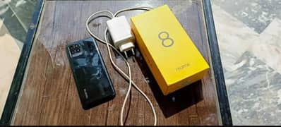realme 8