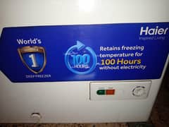 deep freezer haire good condition original gas original condition me