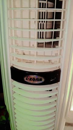 izone cooler 10/10 condition urgent sale