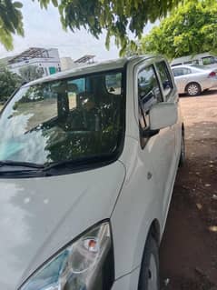 urgent sale investor price car